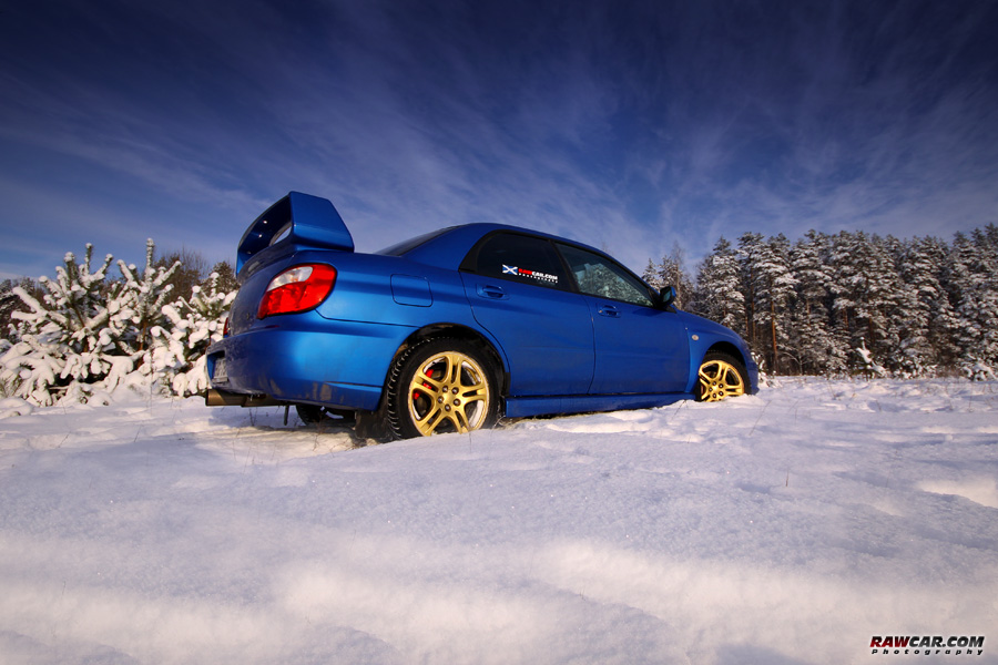 » Snow must go on! Automobile photography